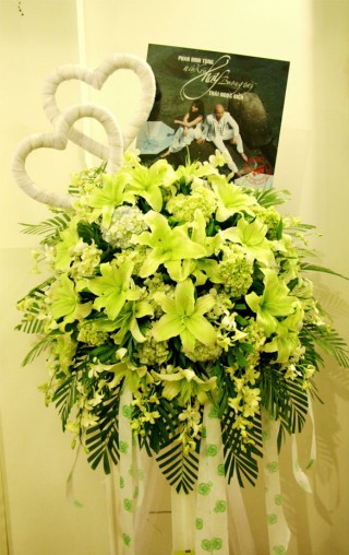 Congratulation Flowers Binh Duong 16