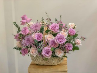 Bac Tan Uyen Congratulation Flower Basket 04