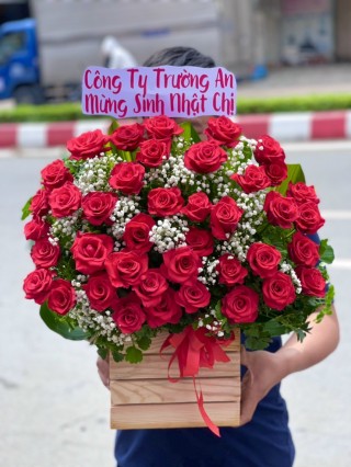 Phu Giao Congratulation Flower Basket 09