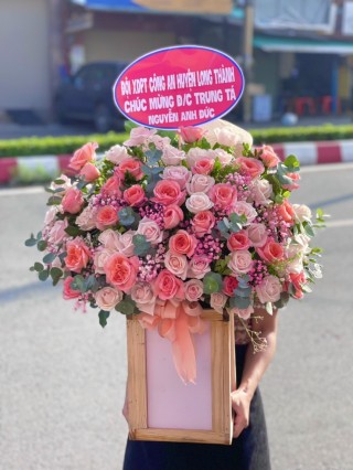 Thuan An Congratulation Flower Basket 10